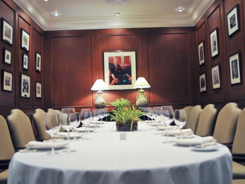 Отель Intercontinental Manila Макати Ресторан фото